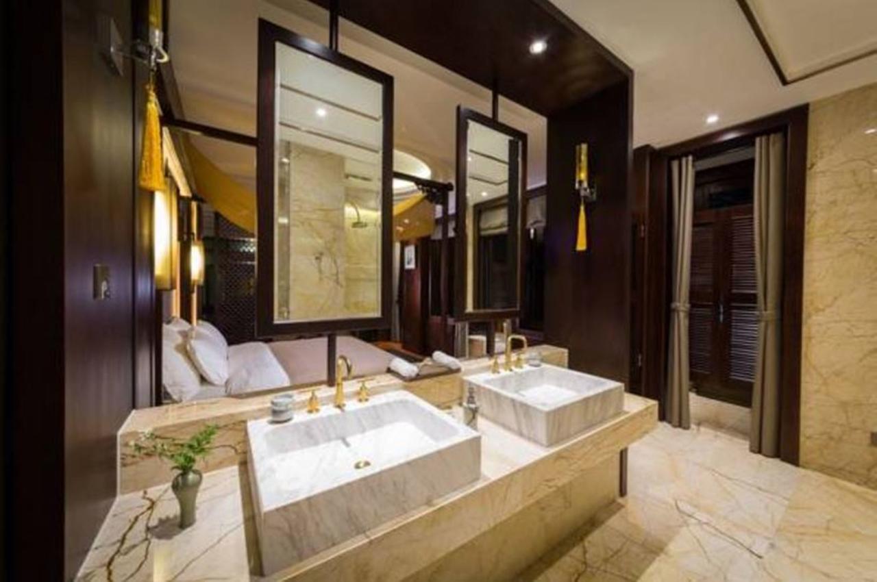 Silver Chest Boutique Hotel Kunming Exterior photo